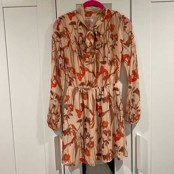 Aritzia long sleeve mini dress - Picture 1 of 4